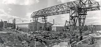 1950s - 30 ton gantry crane Hyvinkaa crane factory