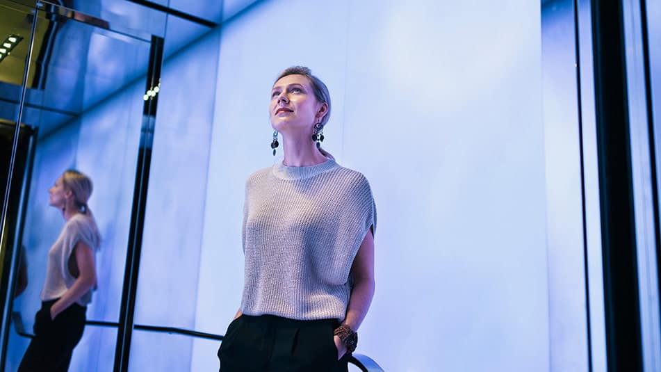 The smart materials used in KONE DX Class elevators promote hygiene by actively preventing the spread of microbes.