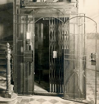 1919 - 13th elevator by KONE Freesenkatu