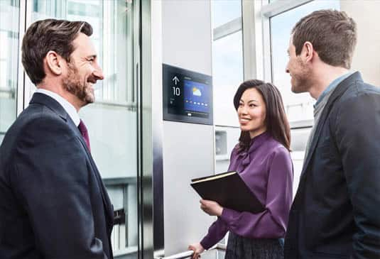 img_Investor Services_Office group